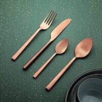 Cutlery set.